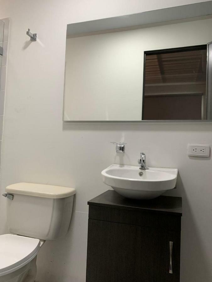 Aloha Hostel Μπογκοτά Εξωτερικό φωτογραφία