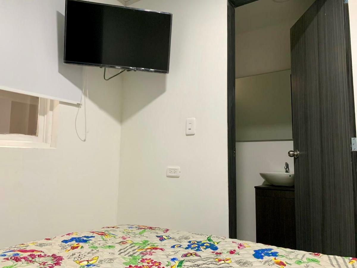 Aloha Hostel Μπογκοτά Εξωτερικό φωτογραφία
